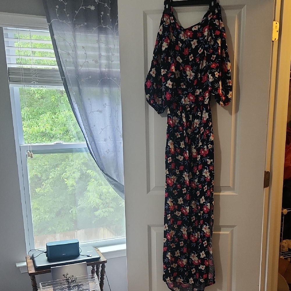 Floral Off-Shoulder Maxi Dress